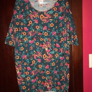 LuLaRoe Irma size small
